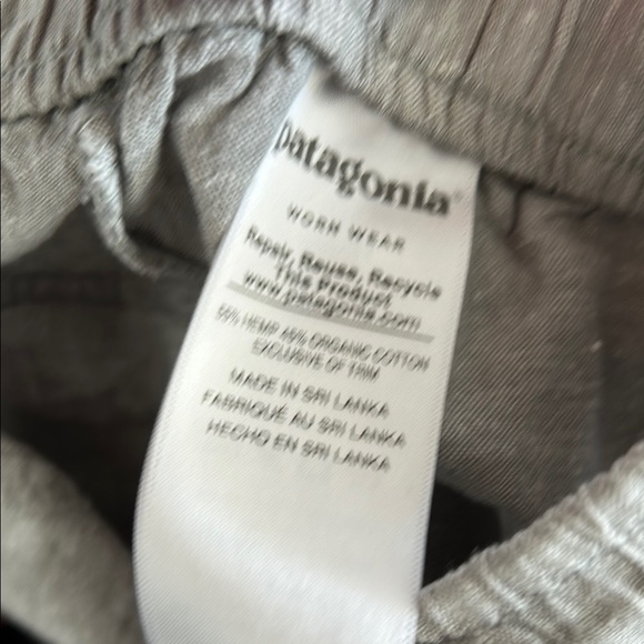 Patagonia Gray Track Pants with Elastic Waistband and Tapered Ankles size S - Picture 5 of 5